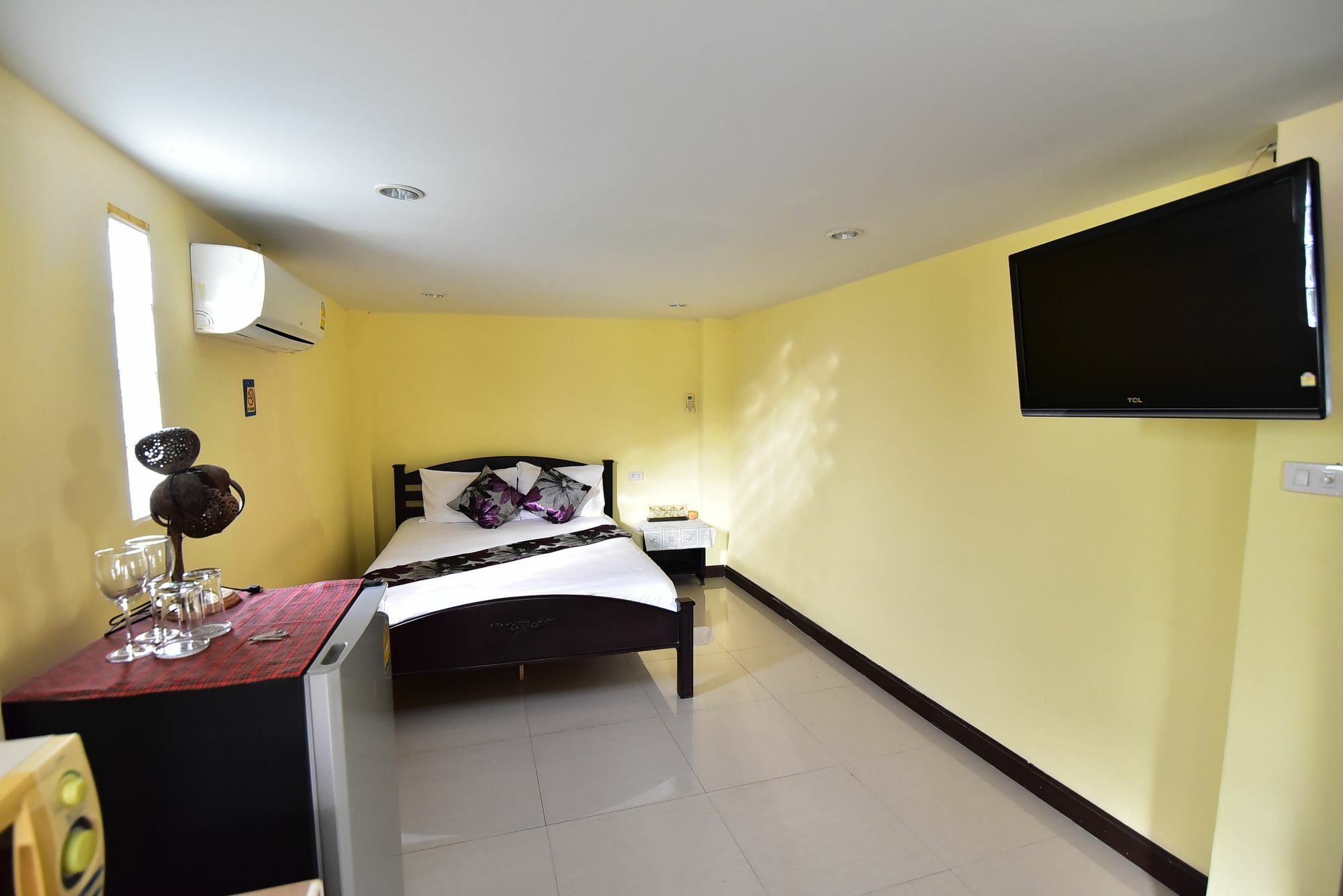 Joy House Jomtien Beach Exterior photo